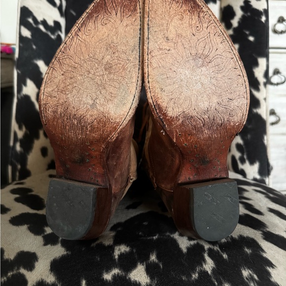 Tony Lama Tan Leather Cowboy Boots - Picture 4 of 5